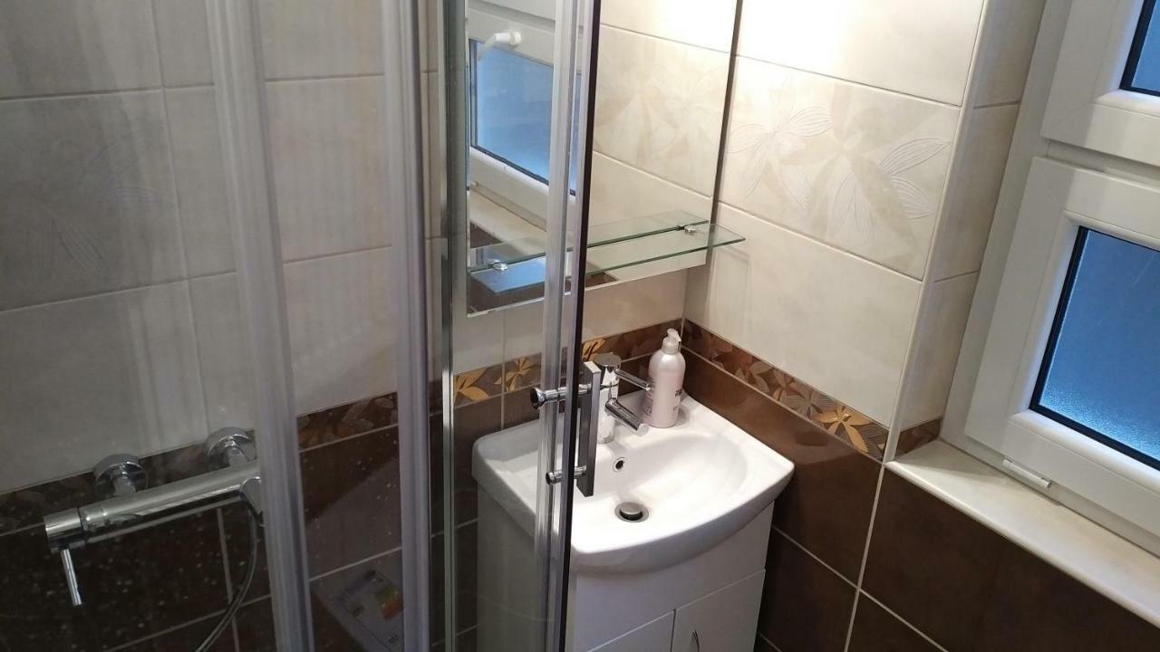 Heidi Apartman Segedin Dış mekan fotoğraf